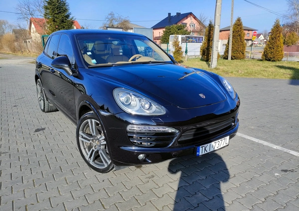Porsche Cayenne cena 92000 przebieg: 152000, rok produkcji 2011 z Rakoniewice małe 301